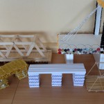 Skolā būvē tiltus - 04