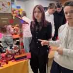 Ksenija Petrova un Edijs Bošs.